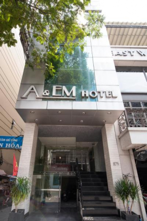 A&EM - The Petit Hotel